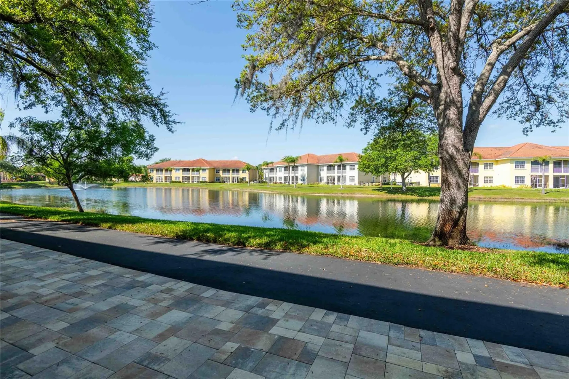 6741 Vista Del Lago Avenue Land O Lakes FL 34637