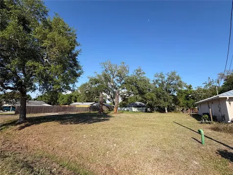 Lot 22 Camphor Avenue Sarasota FL 34231