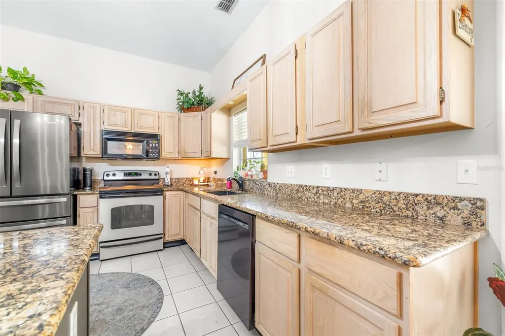 2134 Kirkland Lake Drive Auburndale FL 33823