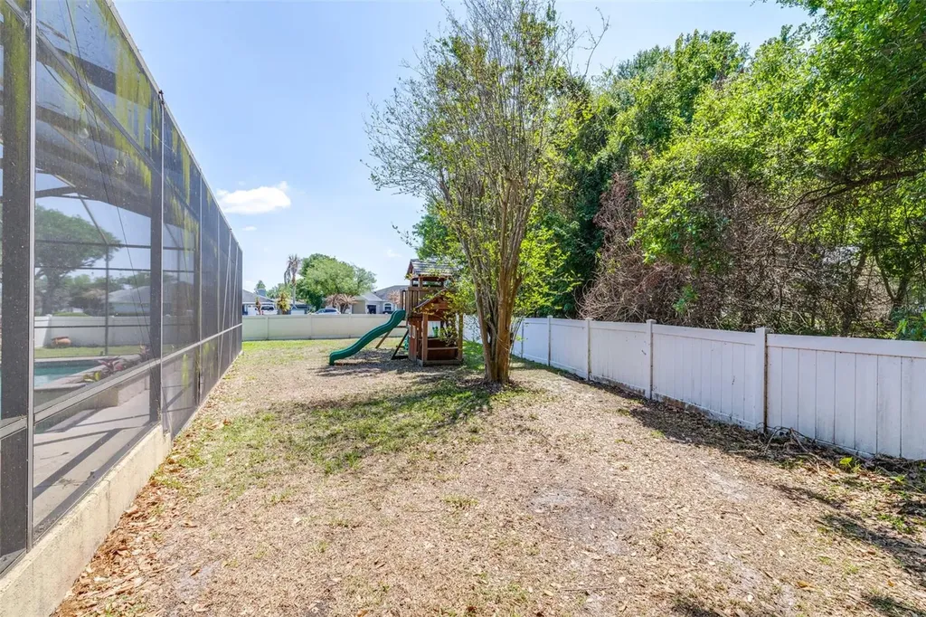 2134 Kirkland Lake Drive Auburndale FL 33823
