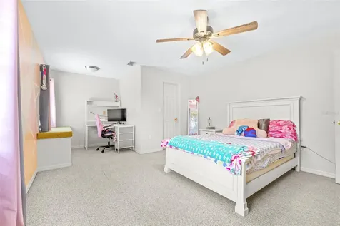 2134 Kirkland Lake Drive Auburndale FL 33823
