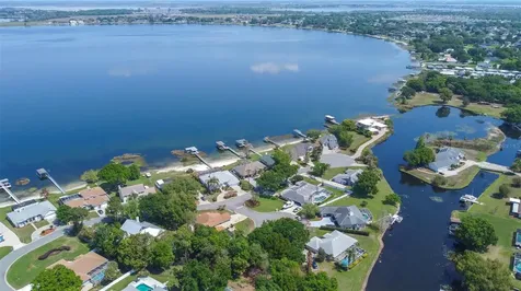2134 Kirkland Lake Drive Auburndale FL 33823