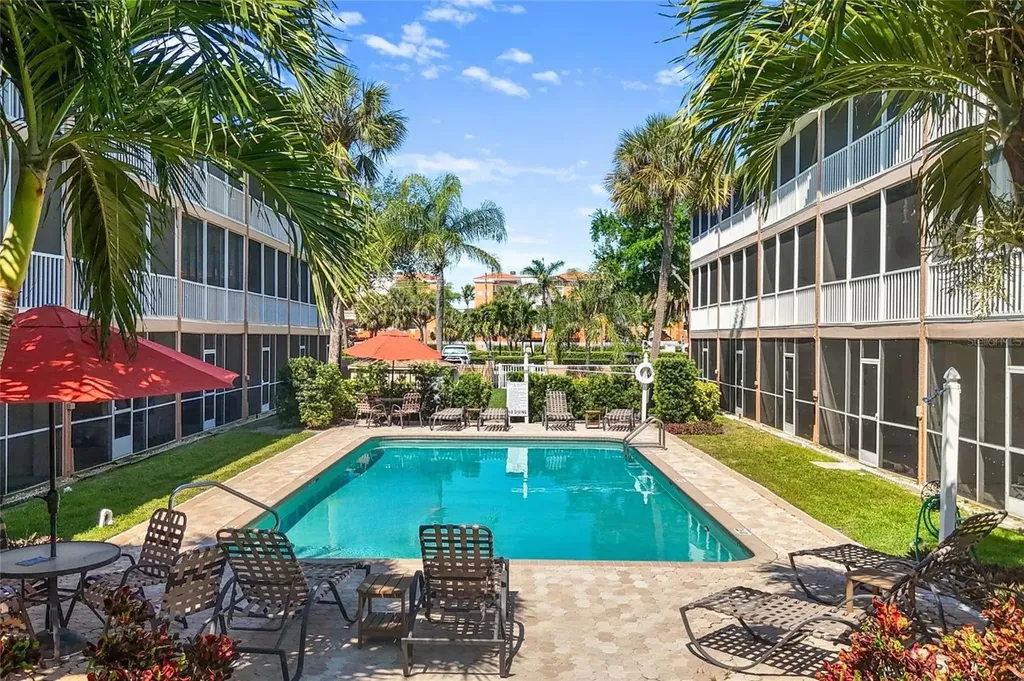 637 Pinellas Bayway S Tierra Verde FL 33715