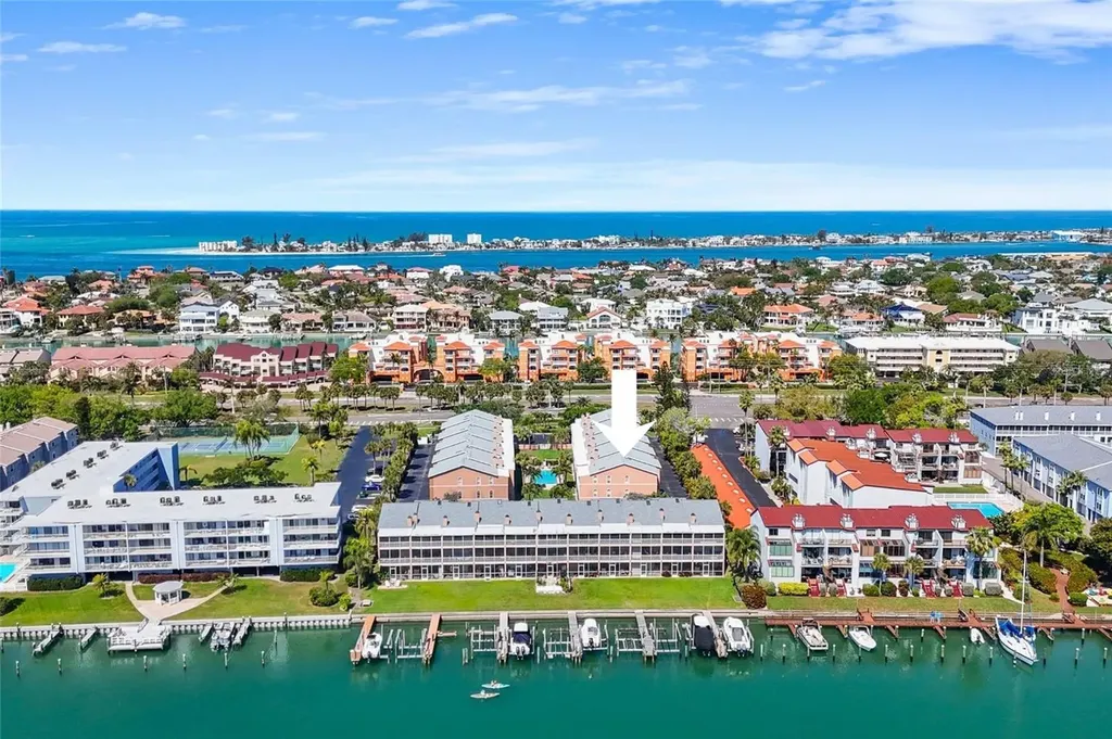 637 Pinellas Bayway S Tierra Verde FL 33715
