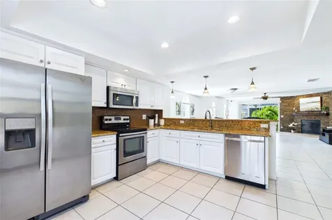 637 Pinellas Bayway S Tierra Verde FL 33715