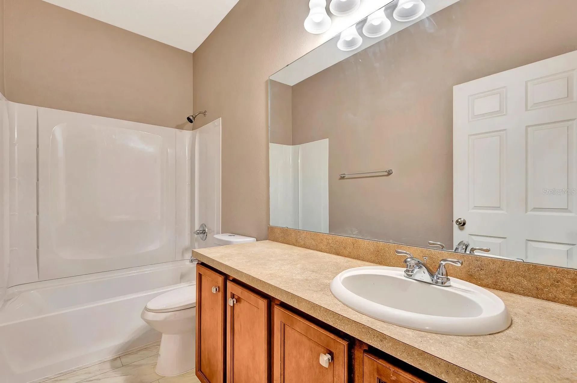 9116 Mountain Camellia Lane Riverview FL 33578