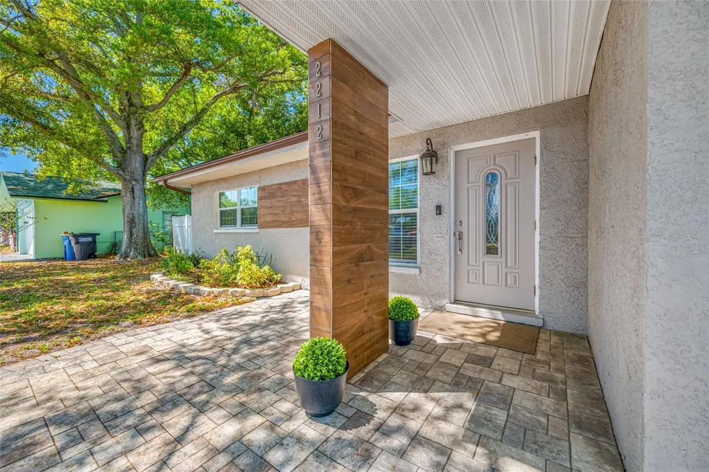 2212 NE Coachman Road Clearwater FL 33765