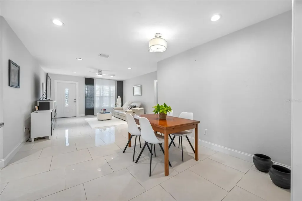2212 NE Coachman Road Clearwater FL 33765