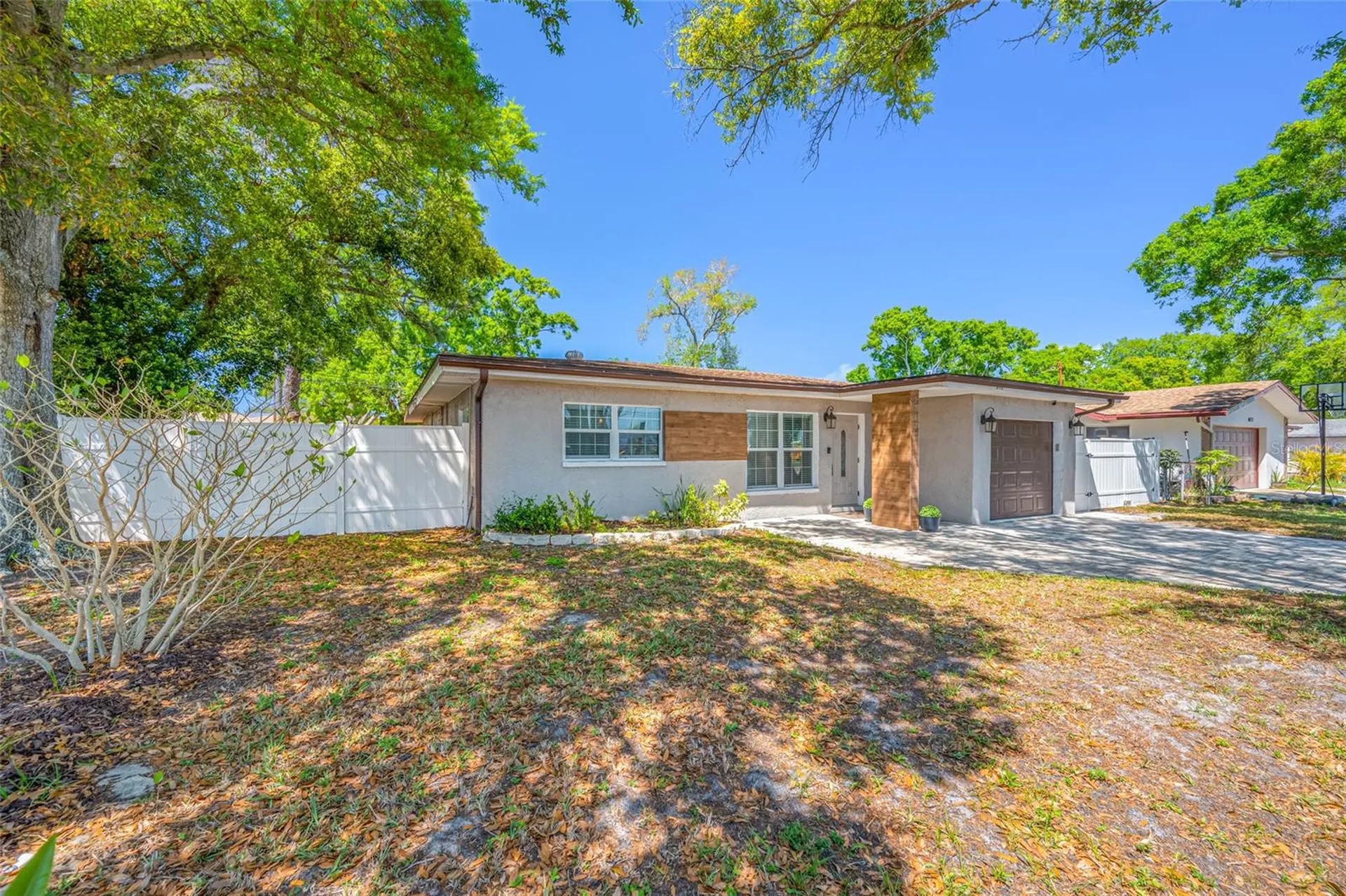 2212 NE Coachman Road Clearwater FL 33765