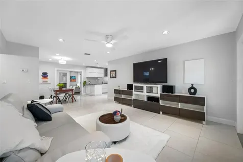 2212 NE Coachman Road Clearwater FL 33765