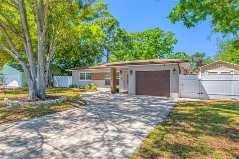 2212 NE Coachman Road Clearwater FL 33765
