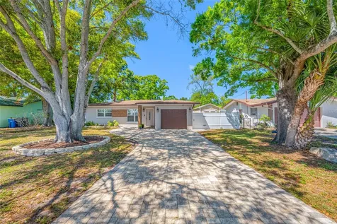2212 NE Coachman Road Clearwater FL 33765