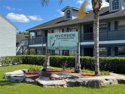 313 Dirksen Drive Debary FL 32713