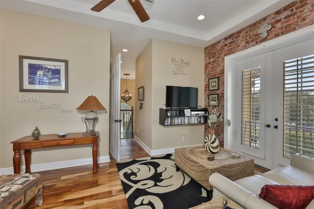 10517 Tarpon Springs Road Odessa FL 33556