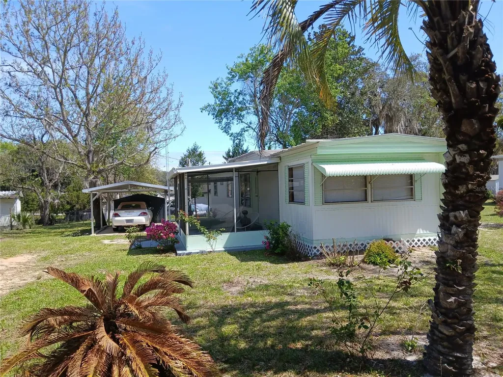 1525 SE 187th Avenue Silver Springs FL 34488