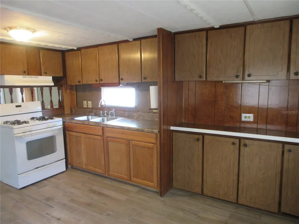 1525 SE 187th Avenue Silver Springs FL 34488
