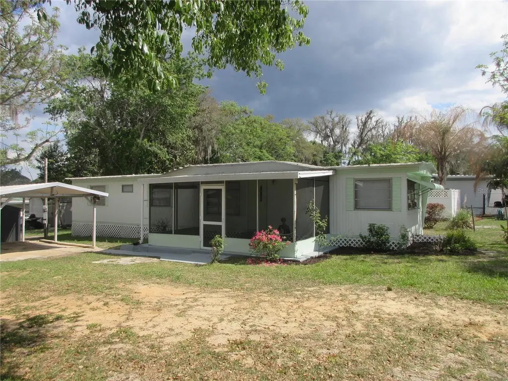 1525 SE 187th Avenue Silver Springs FL 34488