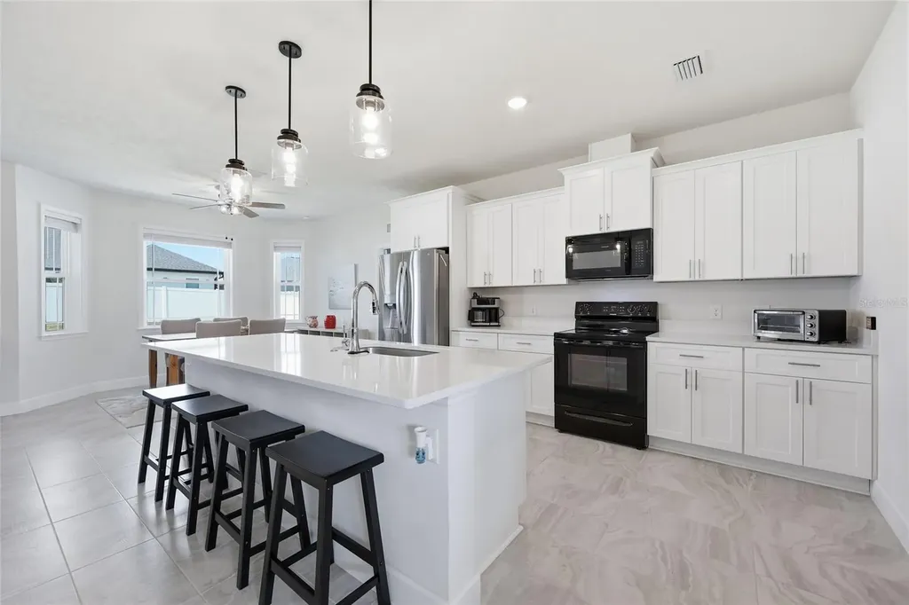 2168 SW 245th Drive Newberry FL 32669