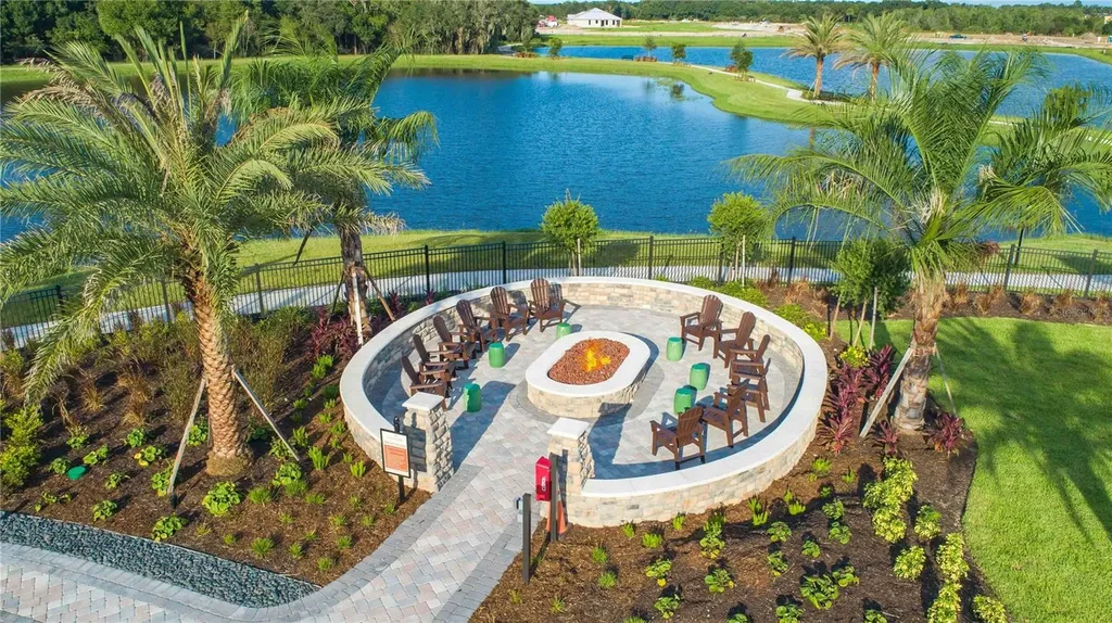 10225 Highland Park Place Palmetto FL 34221