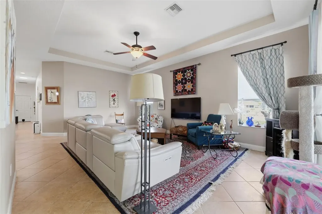 2732 Devonoak Boulevard Land O Lakes FL 34638