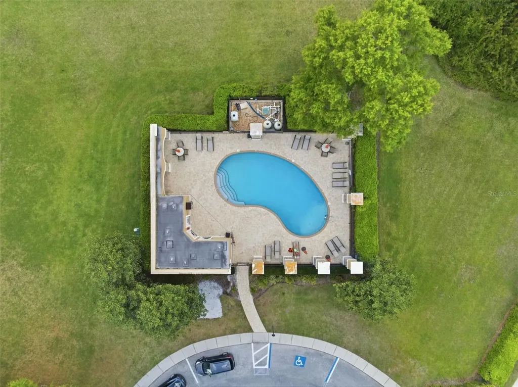 2732 Devonoak Boulevard Land O Lakes FL 34638