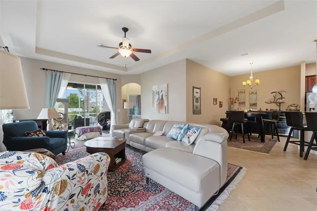 2732 Devonoak Boulevard Land O Lakes FL 34638