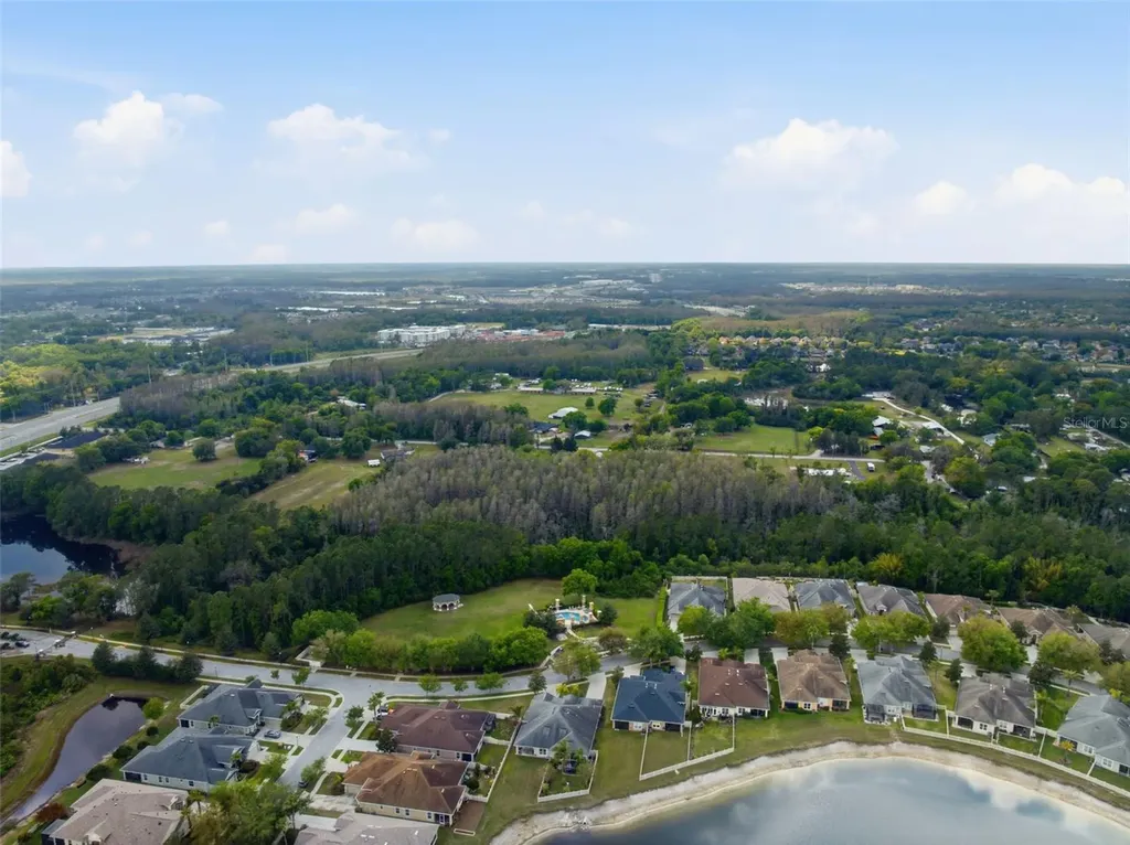 2732 Devonoak Boulevard Land O Lakes FL 34638