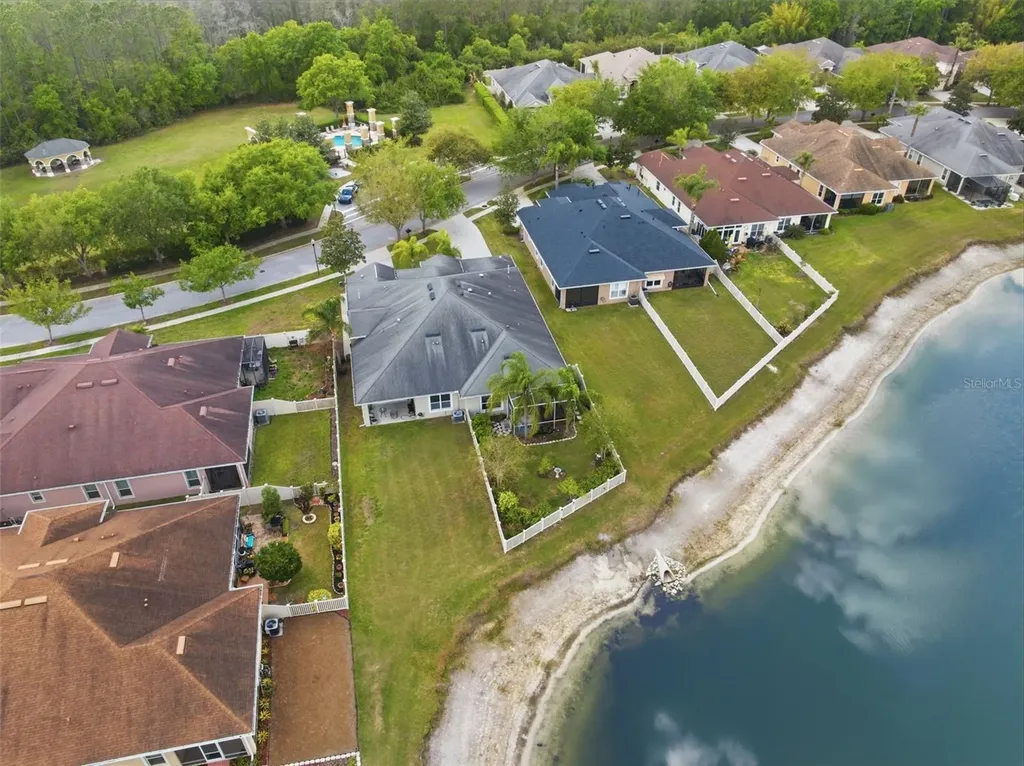 2732 Devonoak Boulevard Land O Lakes FL 34638
