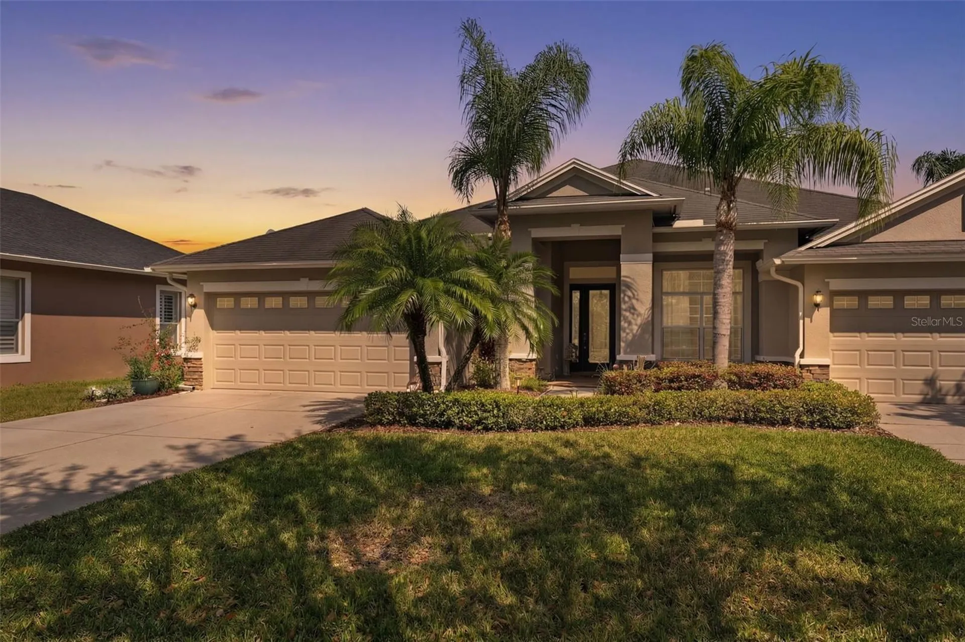 2732 Devonoak Boulevard Land O Lakes FL 34638