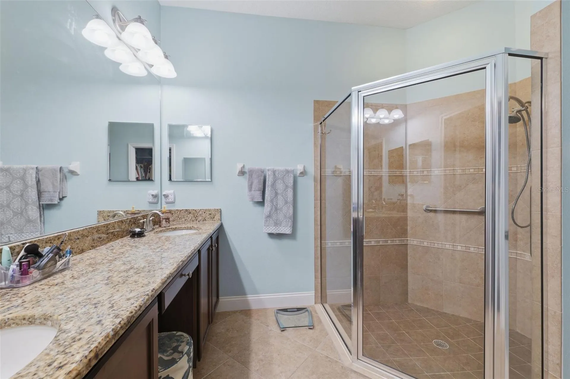 2732 Devonoak Boulevard Land O Lakes FL 34638