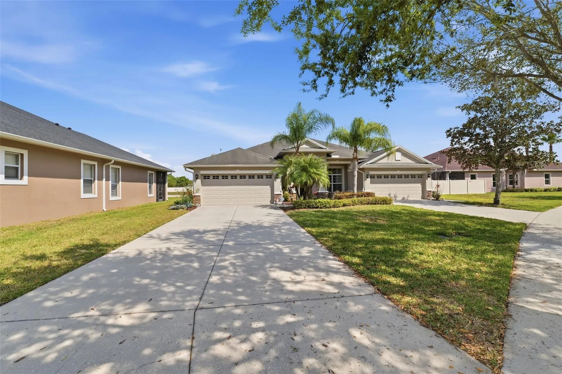 2732 Devonoak Boulevard Land O Lakes FL 34638