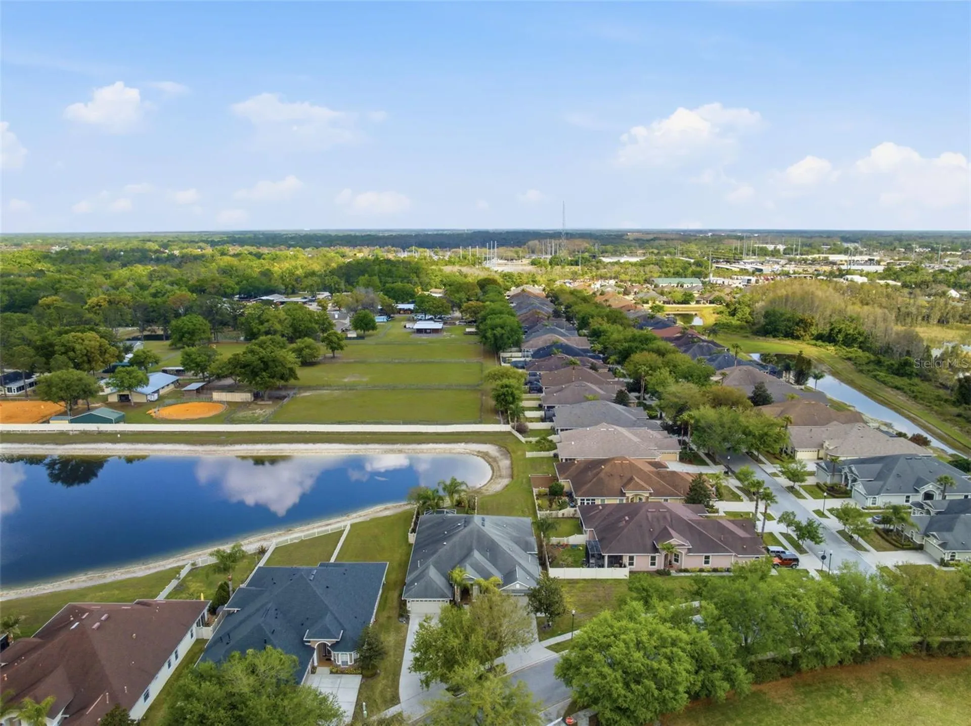 2732 Devonoak Boulevard Land O Lakes FL 34638
