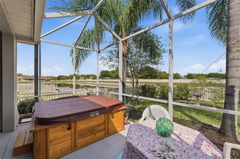 2732 Devonoak Boulevard Land O Lakes FL 34638