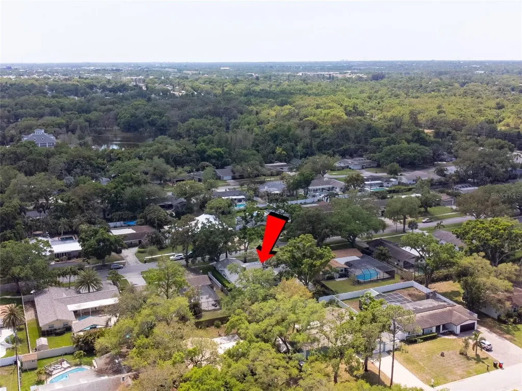 1884 Oakdale Lane N Clearwater FL 33764