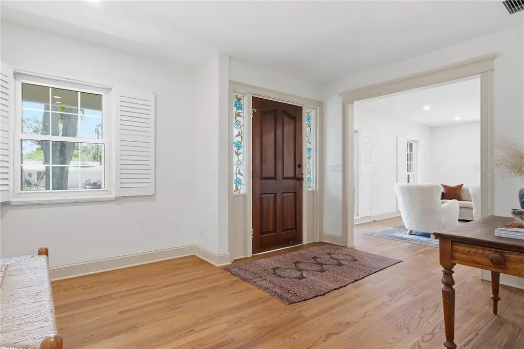 1884 Oakdale Lane N Clearwater FL 33764