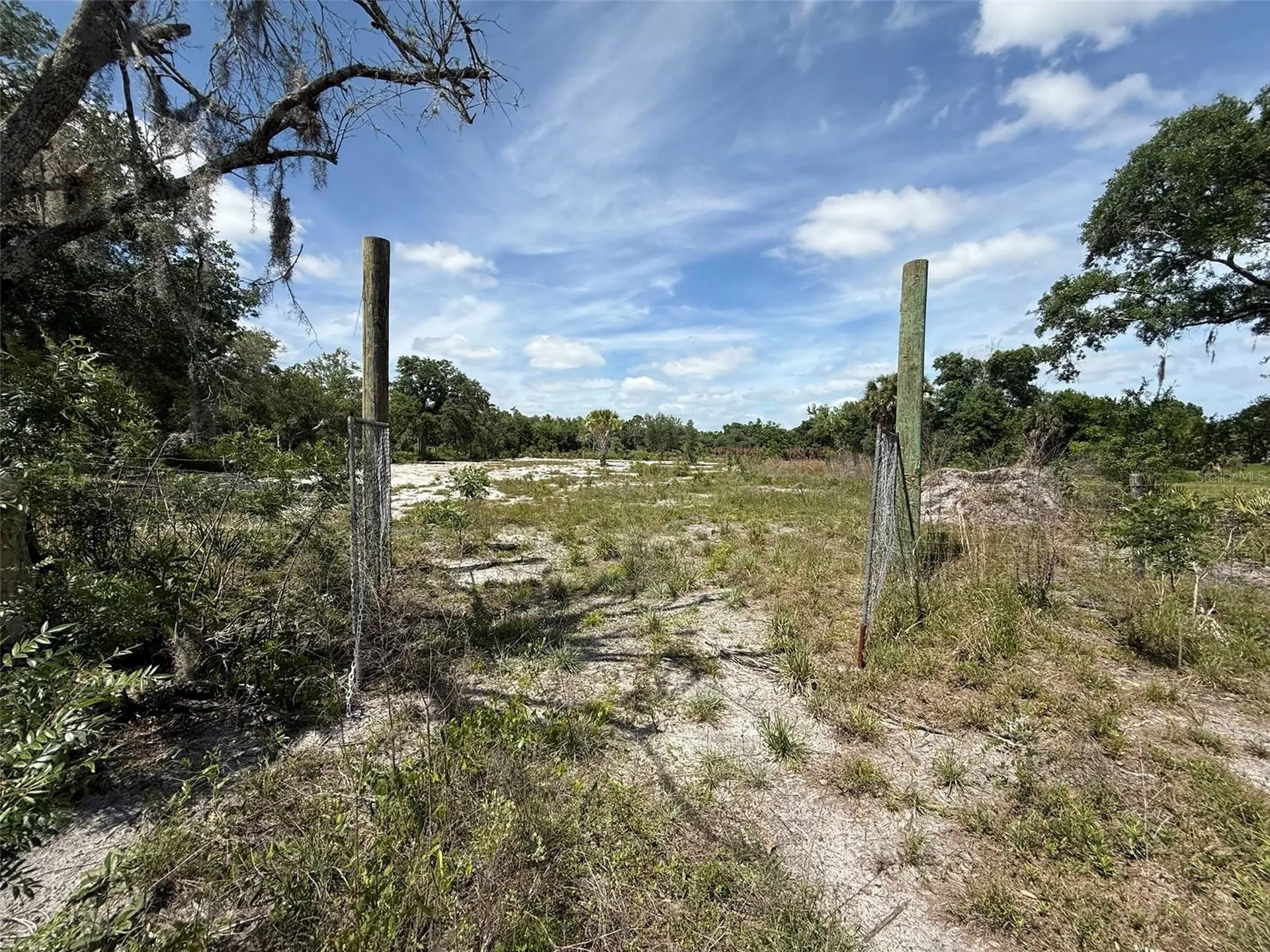 18121 NW 256th Street Okeechobee FL 34972