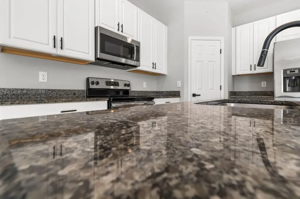 7052 Summer Holly Place Riverview FL 33578