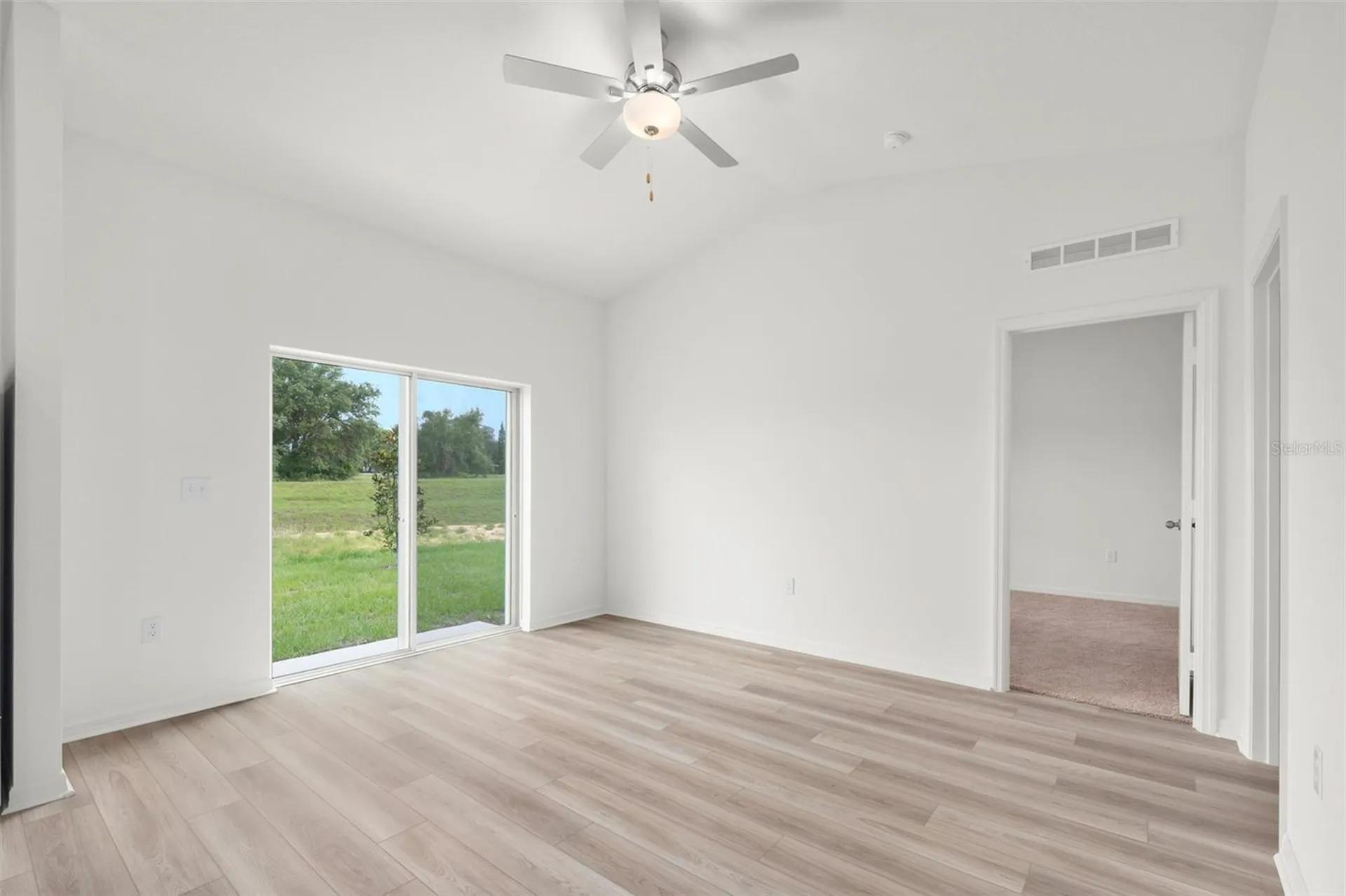 13332 Tula Loop Astatula FL 34705