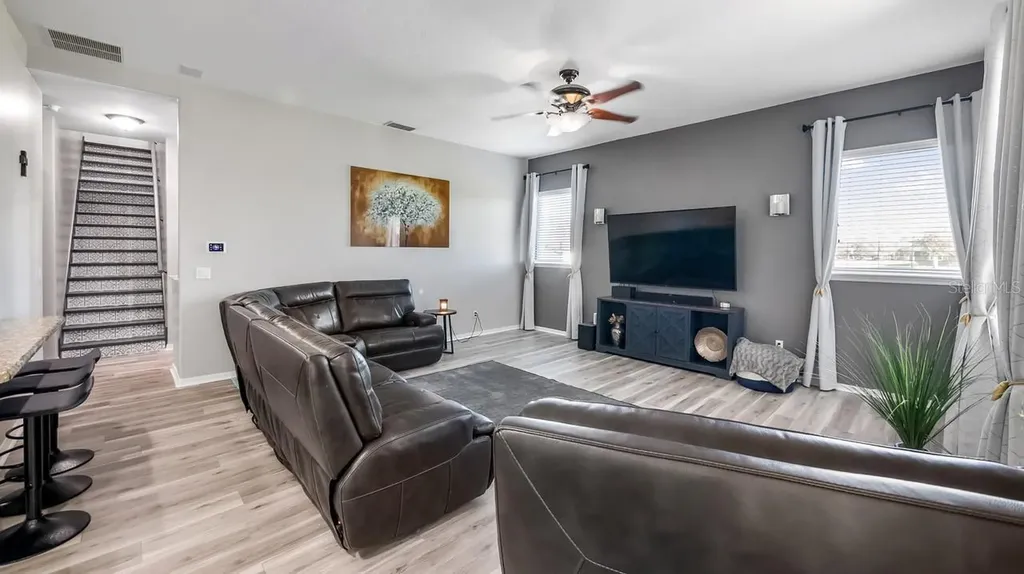 7351 Spring Mountain Lane Yalaha FL 34797
