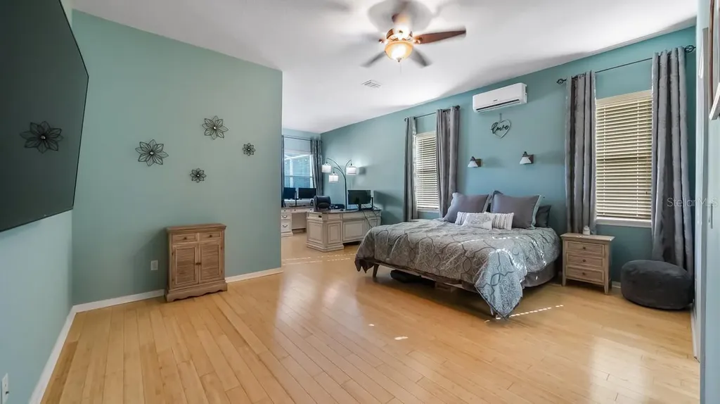 7351 Spring Mountain Lane Yalaha FL 34797