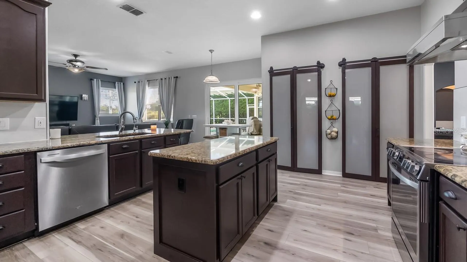 7351 Spring Mountain Lane Yalaha FL 34797