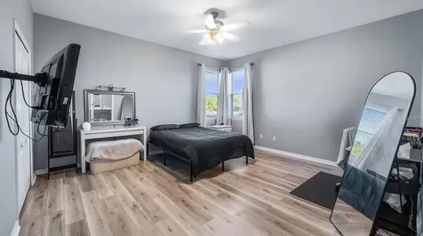 7351 Spring Mountain Lane Yalaha FL 34797