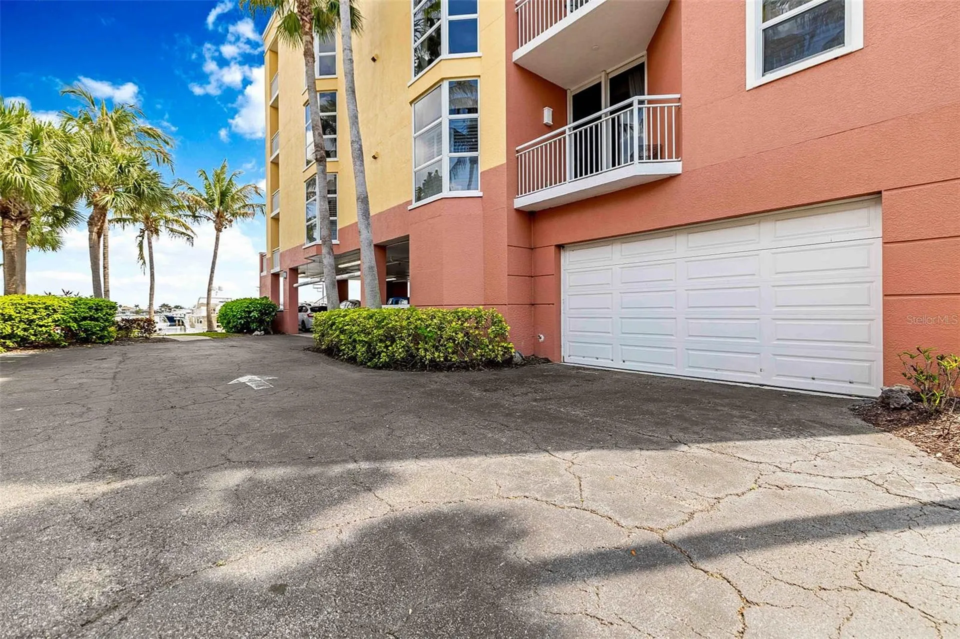 606 Riviera Dunes Way Palmetto FL 34221