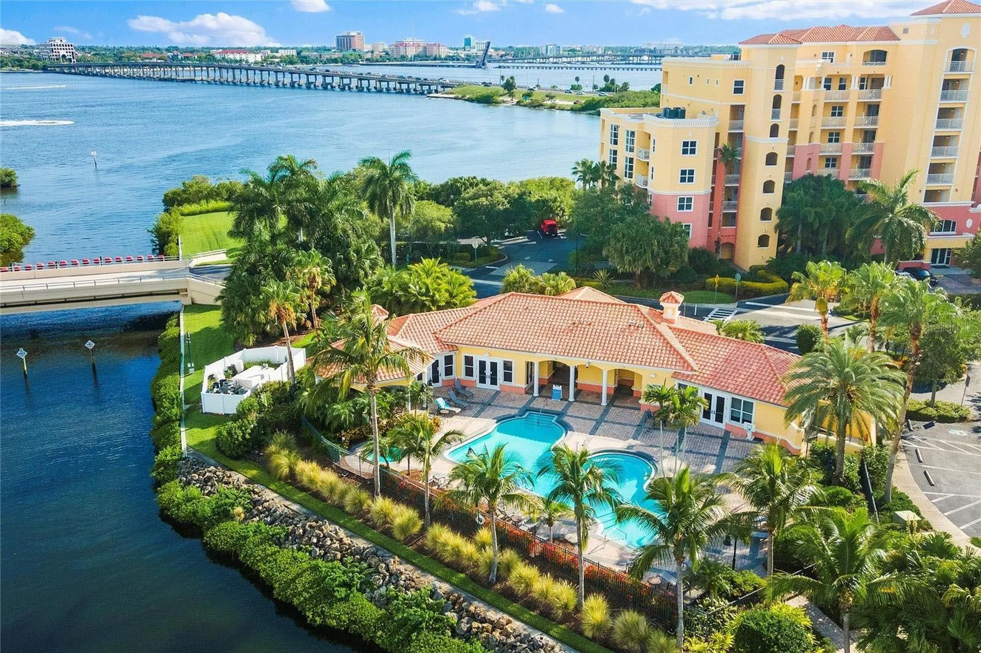 606 Riviera Dunes Way Palmetto FL 34221