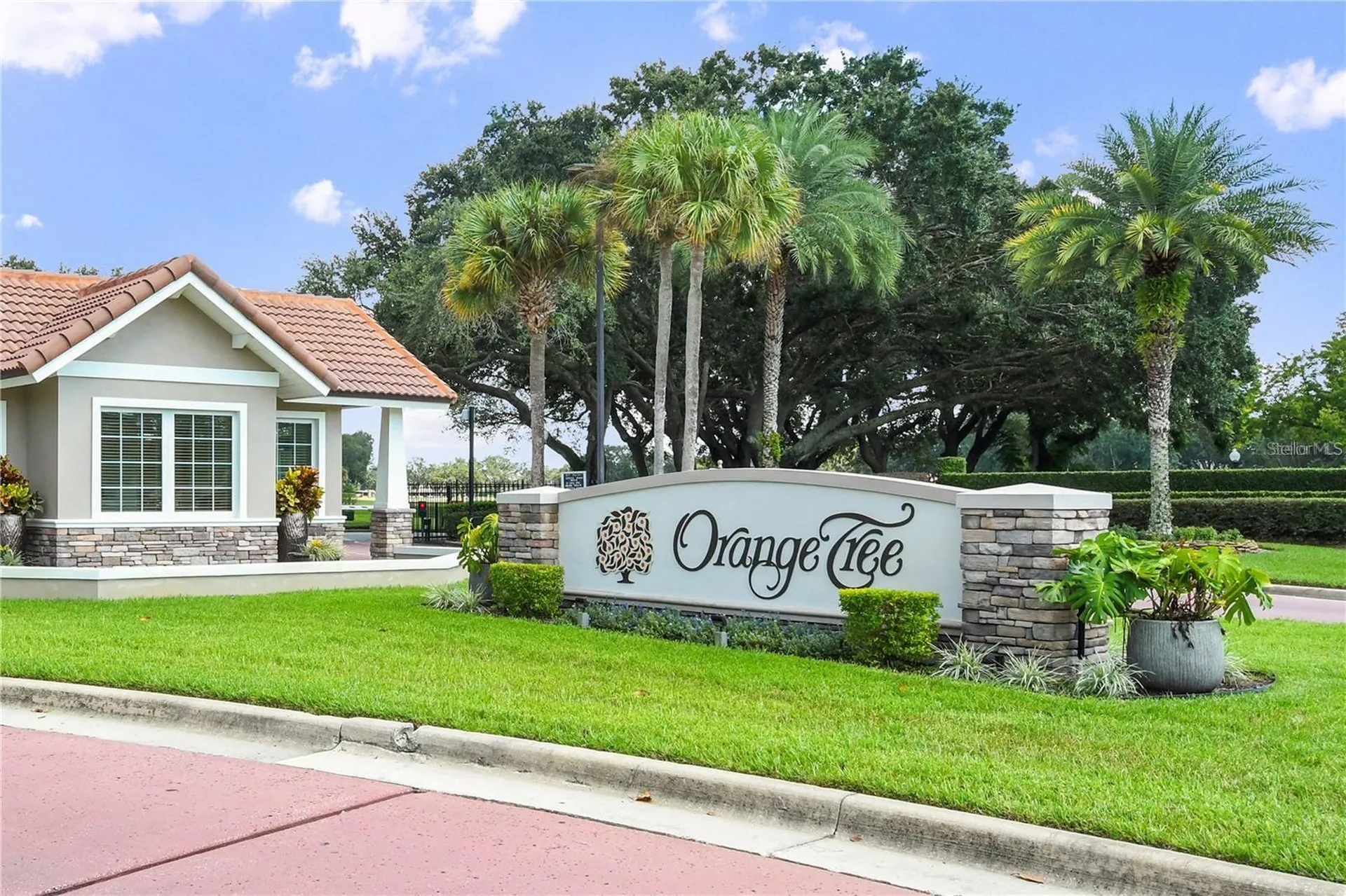 7037 Edgeworth Drive Orlando FL 32819