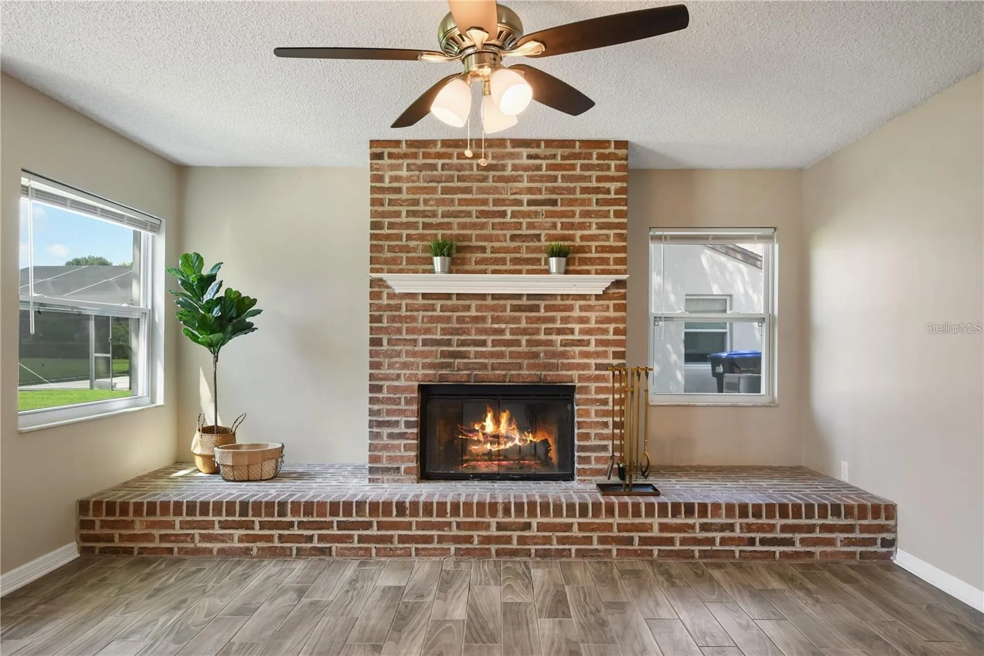 7037 Edgeworth Drive Orlando FL 32819