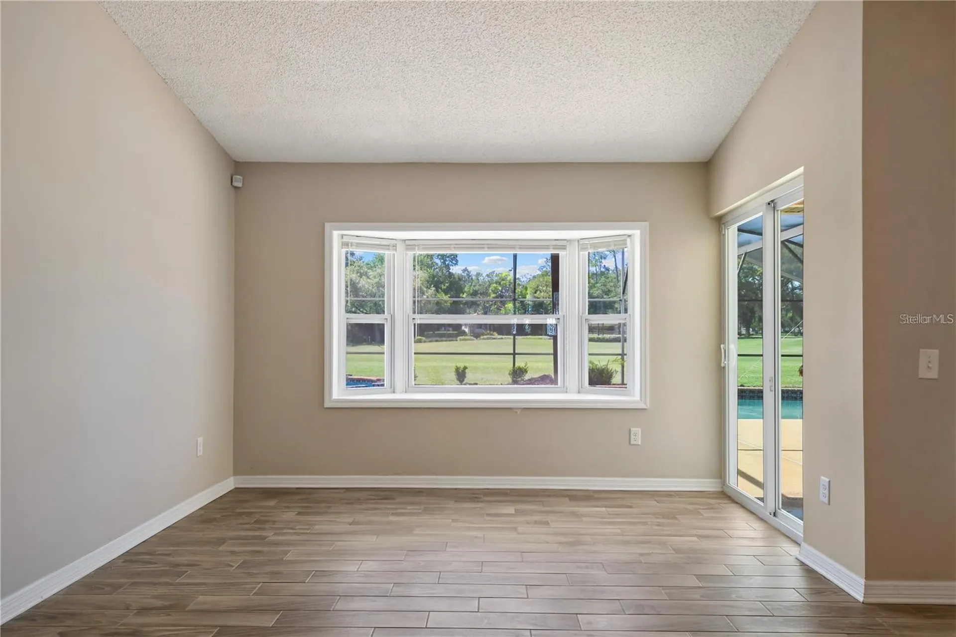 7037 Edgeworth Drive Orlando FL 32819