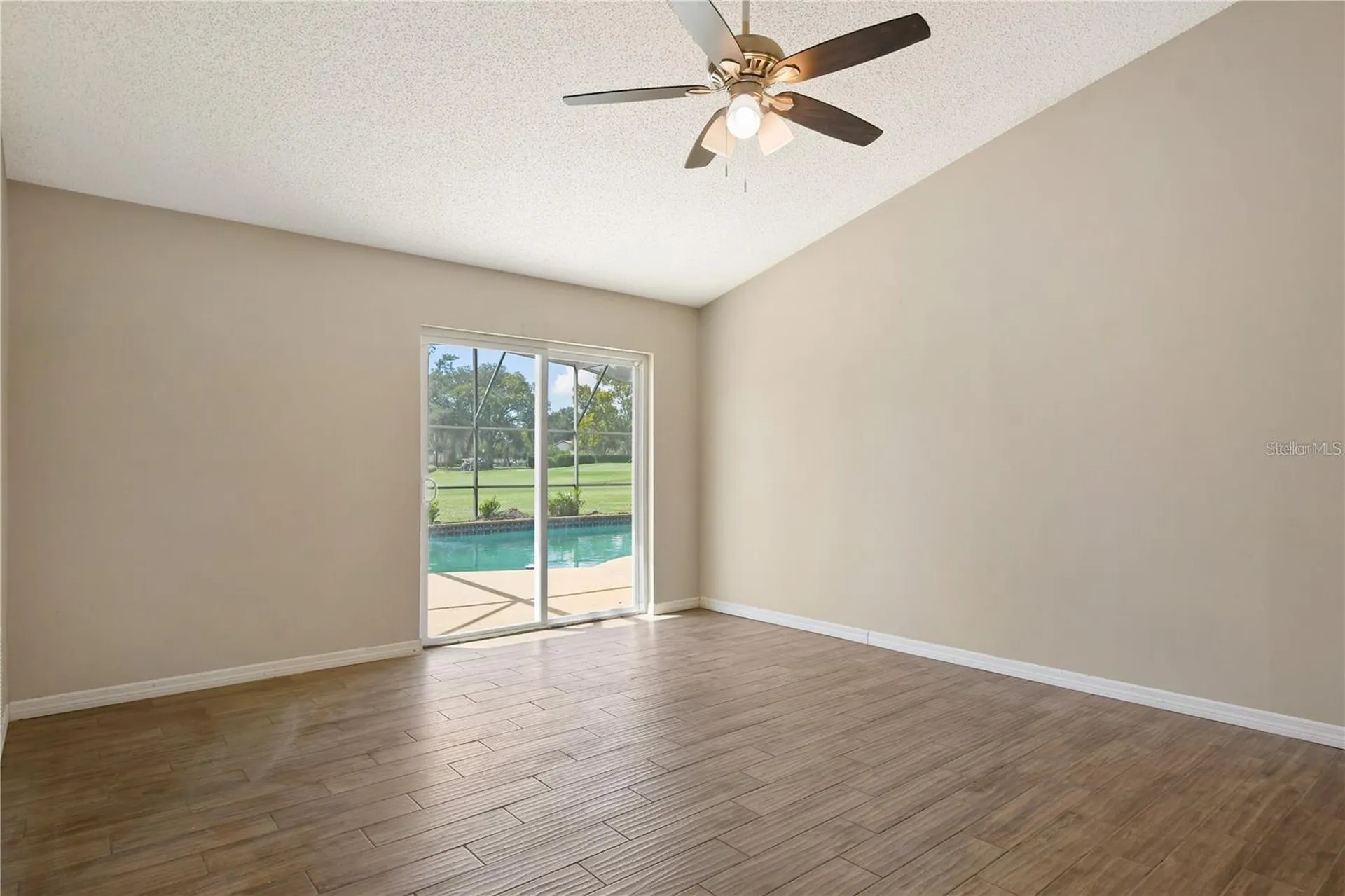 7037 Edgeworth Drive Orlando FL 32819