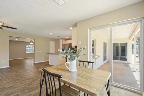 7037 Edgeworth Drive Orlando FL 32819