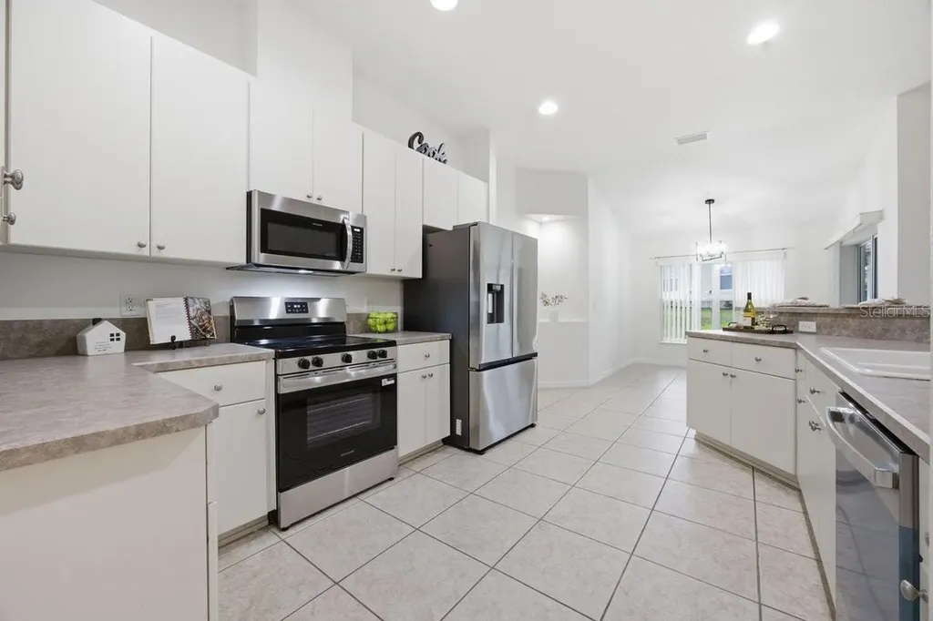 4913 Rainbow Trout Road Tavares FL 32778